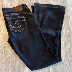 Silver Jeans Womens 32 x 31 Dark Wash Blue Denim Camden Rose Bell Bottom Flared.